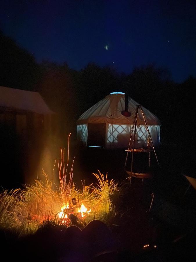Mill Haven Place Glamping-Yurt 1 Talbenny 외부 사진