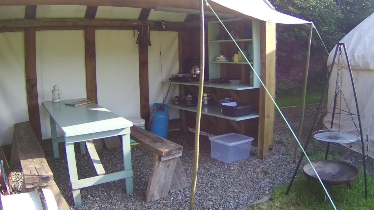 Mill Haven Place Glamping-Yurt 1 Talbenny 외부 사진