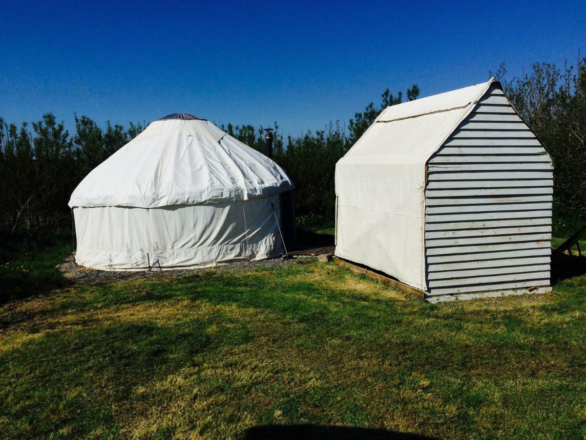 Mill Haven Place Glamping-Yurt 1 Talbenny 외부 사진