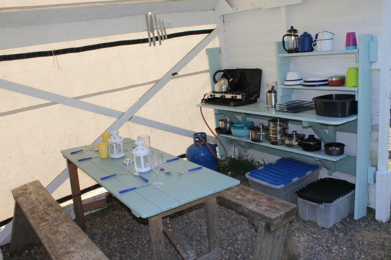 Mill Haven Place Glamping-Yurt 1 Talbenny 외부 사진