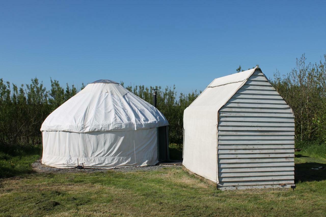 Mill Haven Place Glamping-Yurt 1 Talbenny 외부 사진